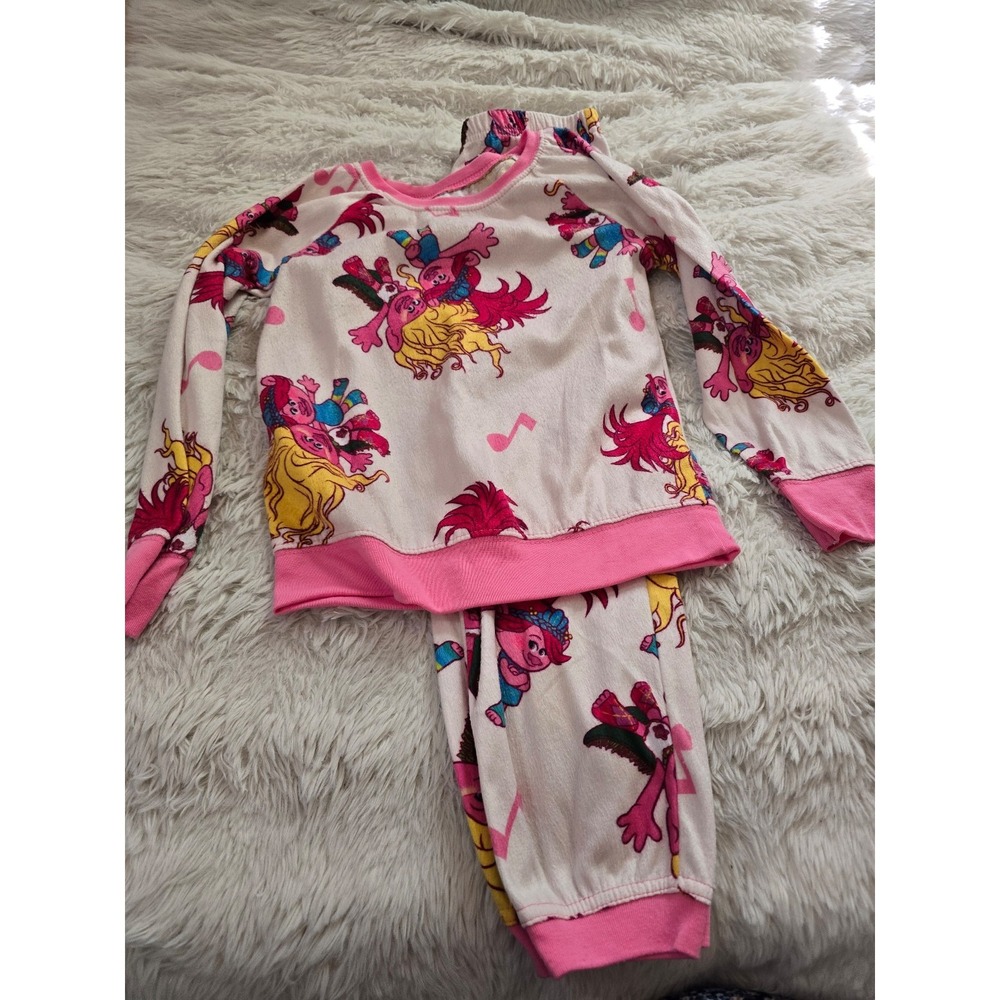 DreamWorks Trolls Poppy Viva Pajama Set 2pc Top & Joggers Girls Size S (6/6X)
